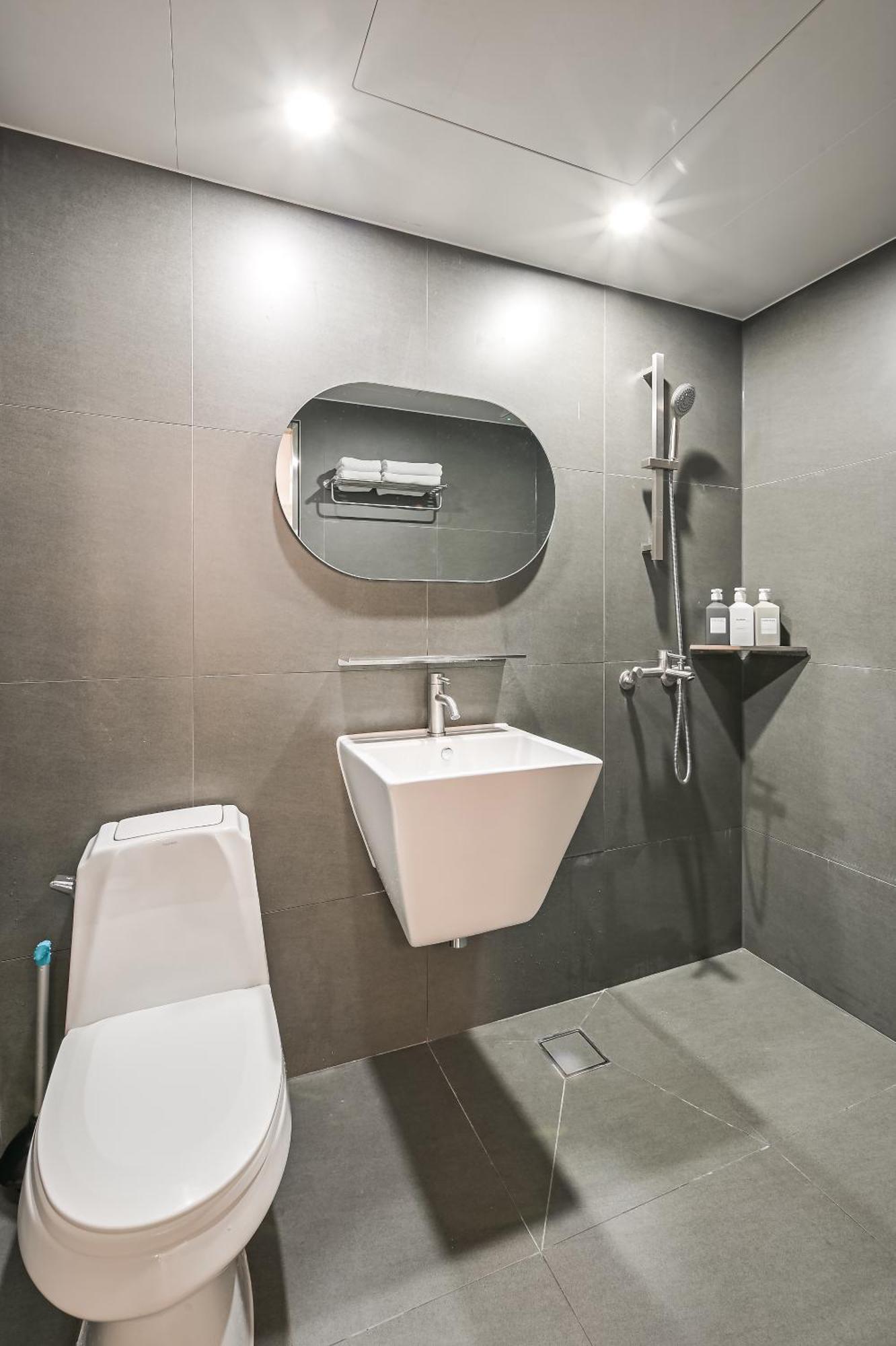 Ssh Myeongdong Dongdo Hostel Seul Quarto foto